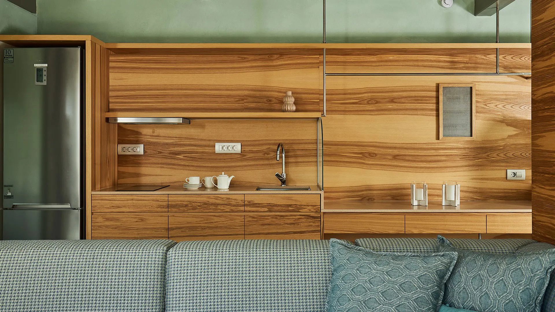 olives-thyme-rock-apartment-4